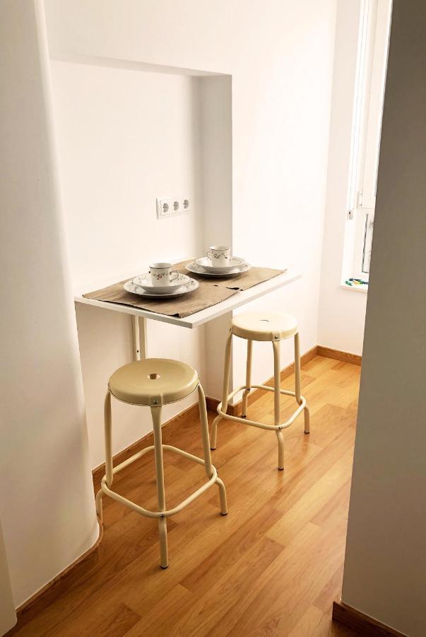 Purple&Brown Home Coruna A Coruna Luaran gambar