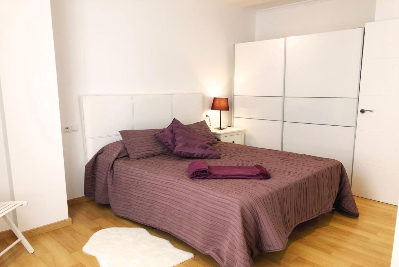 Purple&Brown Home Coruna A Coruna Luaran gambar