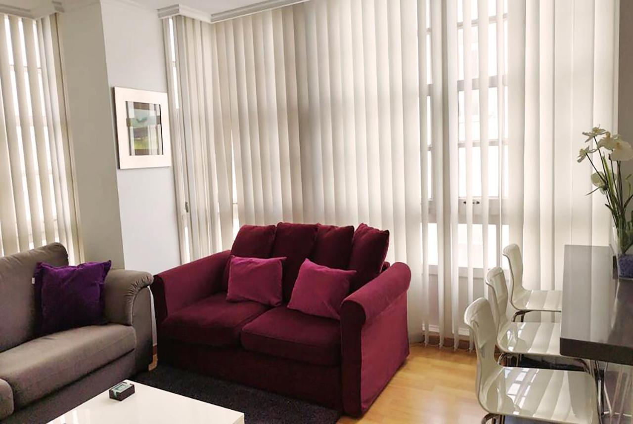 Purple&Brown Home Coruna A Coruna Luaran gambar